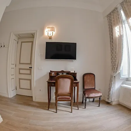 Al Centro Luxury Bed & Breakfast