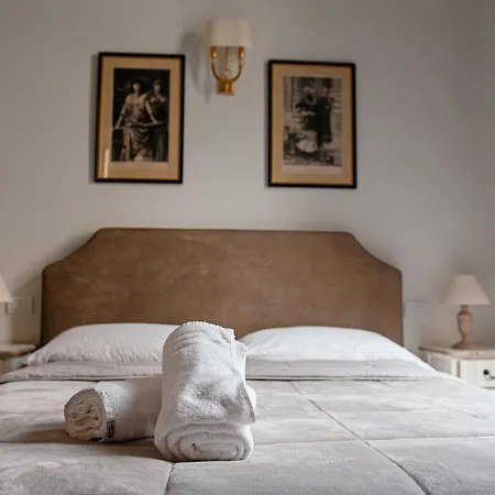Al Centro Luxury Bed & Breakfast