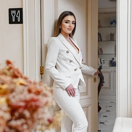 Al Centro Luxury