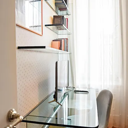Al Centro Luxury