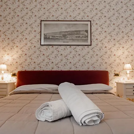 Al Centro Luxury Alojamento de Acomodação e Pequeno-almoço Caserta