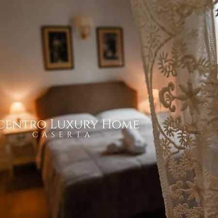 Al Centro Luxury Alojamento de Acomodação e Pequeno-almoço Caserta
