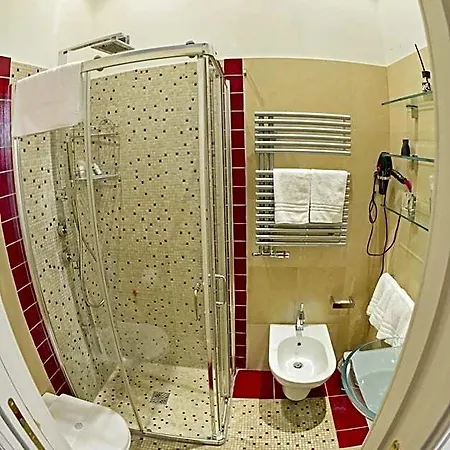 فندق مبيت وإفطار Al Centro Luxury 4*