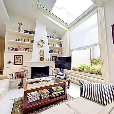 Al Centro Luxury 4* קאסרטה
