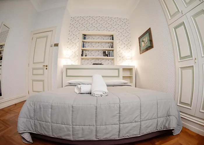 Al Centro Luxury